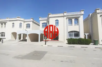 مجمع سكني - 5 غرف نوم - 5 حمامات للايجار في اللقطة - اللقطة - الدوحة