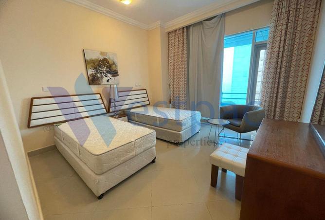 987290 - Property Image 3