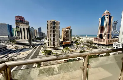 Apartment - 2 Bedrooms - 3 Bathrooms for rent in Burj Al Marina - Marina District - Lusail