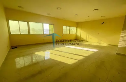 مساحات مكتبية - استوديو - 1 حمام للايجار في شارع المنتزه - المنتزه - الدوحة