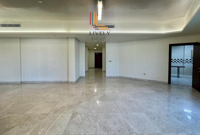 931499 - Property Image 2