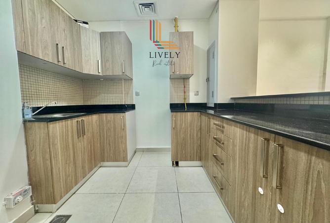 940836 - Property Image 3