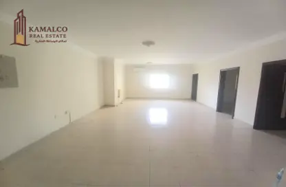 Apartment - 2 Bedrooms - 2 Bathrooms for rent in Muntazah 7 - Al Muntazah - Doha
