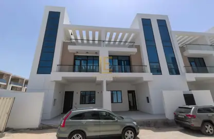 فيلا - 6 غرف نوم - 7 حمامات للبيع في مدينة الياسمين - الوسيل