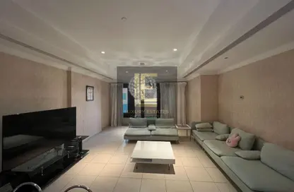 Apartment - 1 Bedroom - 2 Bathrooms for sale in East Porto Drive - Porto Arabia - The Pearl Island - Doha