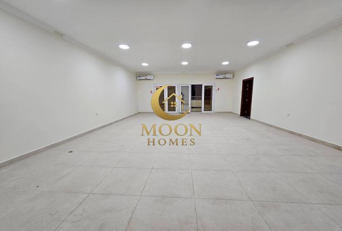 971959 - Property Main Image