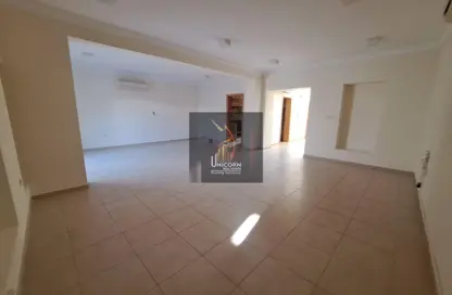 Compound - 3 Bedrooms - 3 Bathrooms for rent in Al Thumama - Al Thumama - Doha