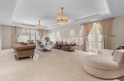 Villa - 6 Bedrooms - 7 Bathrooms for rent in Giardino Gardens - Giardino Villas - The Pearl Island - Doha