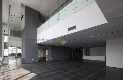 Show Room - Studio for rent in Al Jassim Tower - Fereej Bin Mahmoud South - Fereej Bin Mahmoud - Doha