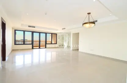 Empty Room image for: Apartment - 3 Bedrooms - 5 Bathrooms for rent in East Porto Drive - Porto Arabia - The Pearl Island - Doha, Image 1