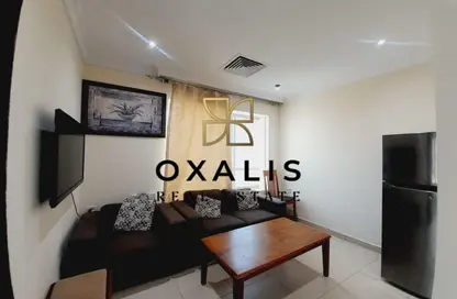 Apartment - 1 Bedroom - 1 Bathroom for rent in Umm Ghwailina Comm - Umm Ghuwalina - Umm Ghuwailina - Doha