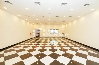 Office Space - Studio - 2 Bathrooms for rent in Umm Salal Mahammad - Umm Salal Mohammed - Doha