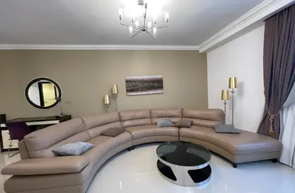 Apartment - 2 Bedrooms - 2 Bathrooms for rent in West Bay Tower - West Bay - West Bay - Doha