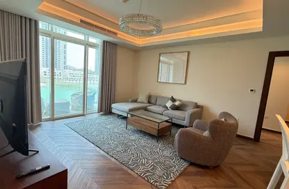 Apartment - 1 Bedroom - 2 Bathrooms for rent in Gewan Island - The Pearl Island - Doha