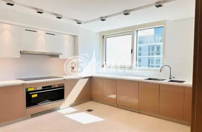 Apartment - 3 Bedrooms - 4 Bathrooms for sale in Gewan Island - The Pearl Island - Doha