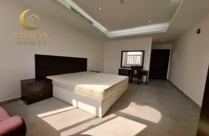 Apartment - 2 Bedrooms - 2 Bathrooms for rent in Umm Ghuwailina 4 - Umm Ghuwailina - Doha