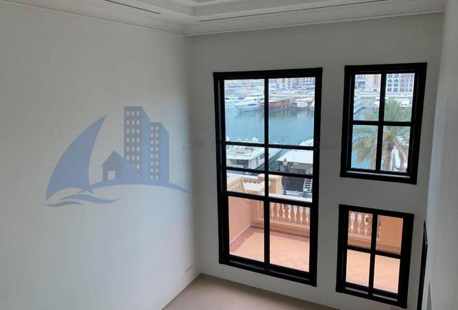 975357 - Property Image 3