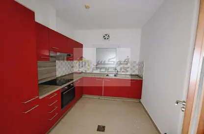 Kitchen image for: Apartment - 2 Bedrooms - 2 Bathrooms for rent in Bin Omran - Fereej Bin Omran - Doha, Image 1