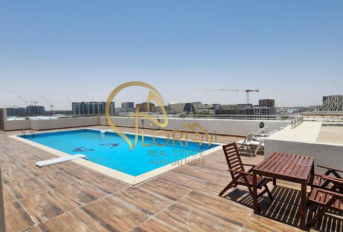 946998 - Property Image 3