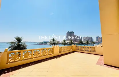 تاون هاوس - 4 غرف نوم - 5 حمامات للبيع في طريق بورتو الغربي - بورتو أرابيا - جزيرة اللؤلؤة - الدوحة