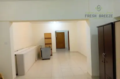 صورة لـ ردهة-ممر شقة - 2 غرف نوم - 2 حمامات للايجار في نجمة - الدوحة ، صورة رقم 1