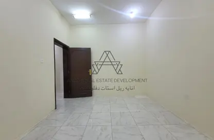 Apartment - 3 Bedrooms - 2 Bathrooms for rent in Madinat Khalifa South - Madinat Khalifa - Doha