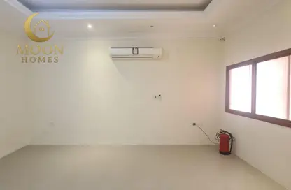 Apartment - 1 Bedroom - 2 Bathrooms for rent in Fereej Abdul Aziz - Fereej Abdul Aziz - Doha