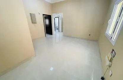 Apartment - 2 Bedrooms - 2 Bathrooms for rent in Al Sadd Road - Al Sadd - Doha