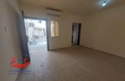 Empty Room image for: Apartment - 1 Bathroom for rent in OPT-TCHR - Al Gharrafa - Al Gharrafa - Doha, Image 1