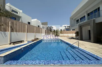 صورة لـ حوض سباحة فيلا - 4 غرف نوم - 5 حمامات للايجار في مريخ - المريخ - الدوحة ، صورة رقم 1