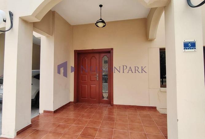 952675 - Property Image 3