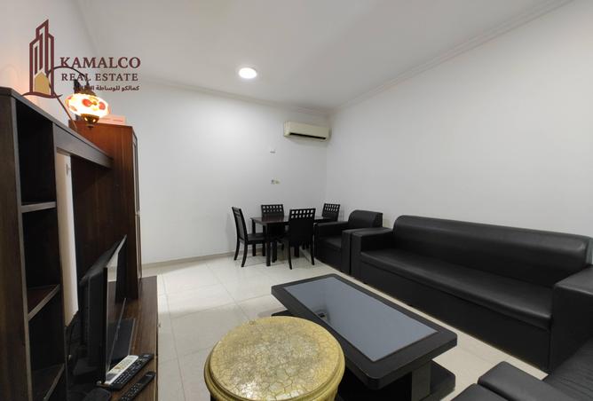 953884 - Property Image 2