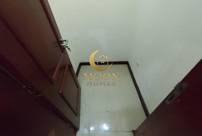 939251 - Property Image 2