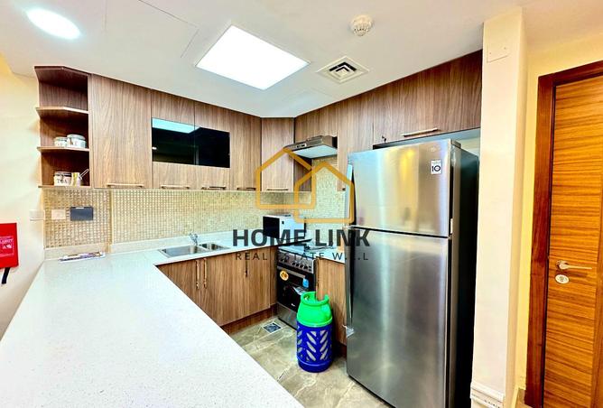 952073 - Property Image 2