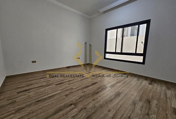 937151 - Property Image 3