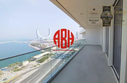 Apartment - 2 Bedrooms - 3 Bathrooms for rent in Marina Tower 02 - Marina District - Lusail