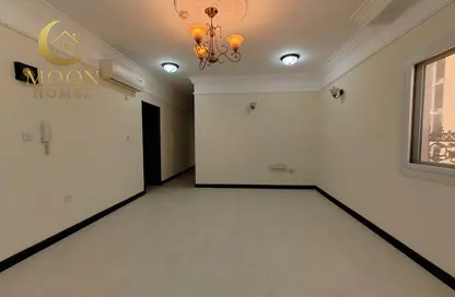 Apartment - 2 Bedrooms - 2 Bathrooms for rent in Fereej Bin Mahmoud - Doha