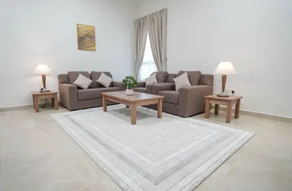 Apartment - 2 Bedrooms - 2 Bathrooms for rent in West Walk - Al Waab - Doha