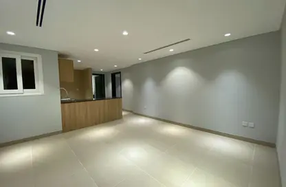 Apartment - 1 Bedroom - 1 Bathroom for rent in Anas Street - Fereej Bin Mahmoud North - Fereej Bin Mahmoud - Doha