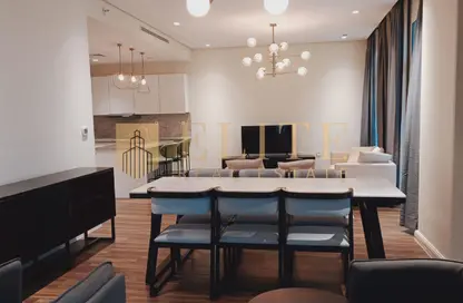 Apartment - 2 Bedrooms - 3 Bathrooms for rent in Floresta Gardens - Floresta Gardens - The Pearl Island - Doha