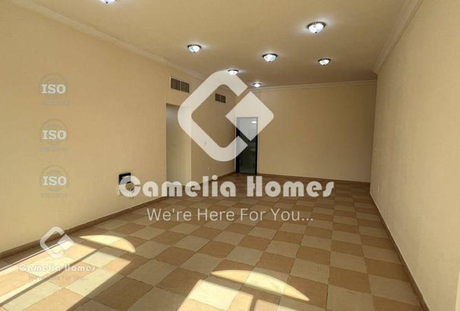 929361 - Property Image 2