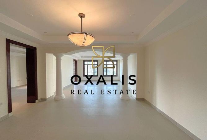 952480 - Property Image 3