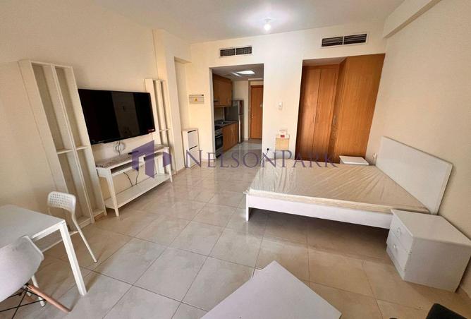 966081 - Property Image 3