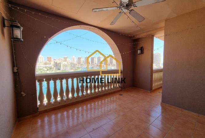 929031 - Property Image 2