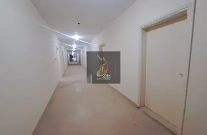 Labor Camp - Studio - 7 Bathrooms for rent in Industrial Area 4 - Industrial Area - Industrial Area - Doha