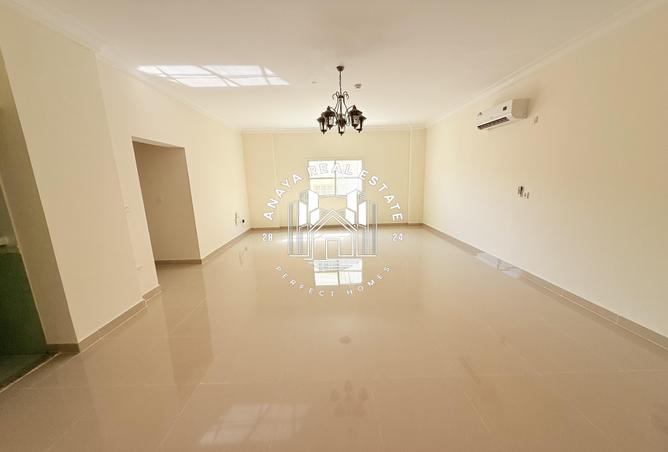 966876 - Property Image 2