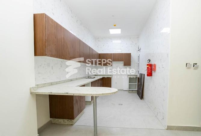 955085 - Property Image 3