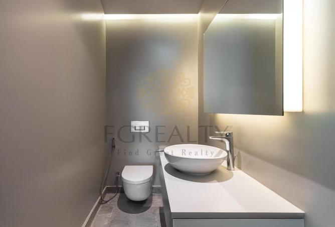 963772 - Property Image 3