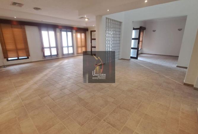 996567 - Property Main Image