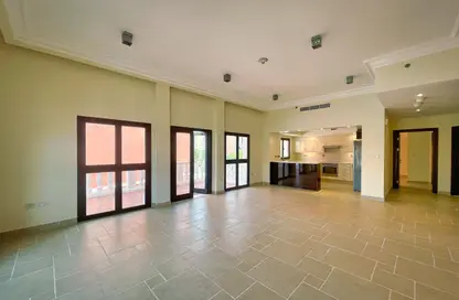 Apartment - 3 Bedrooms - 4 Bathrooms for rent in Gondola - Qanat Quartier - The Pearl Island - Doha